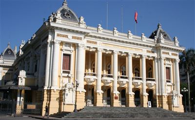 Oper in Hanoi