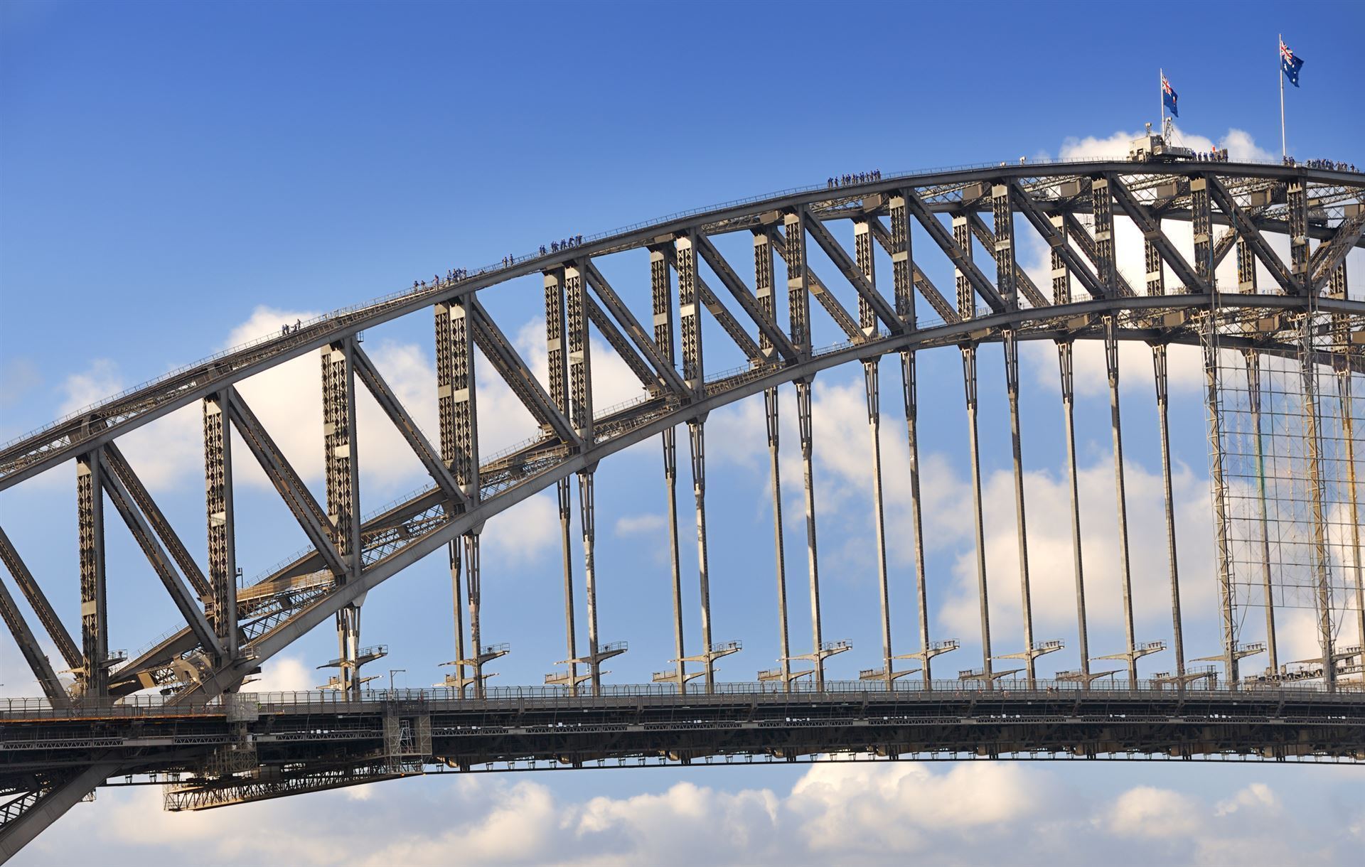 Mutige beim Bridgeclimb auf der Harbour Bridge