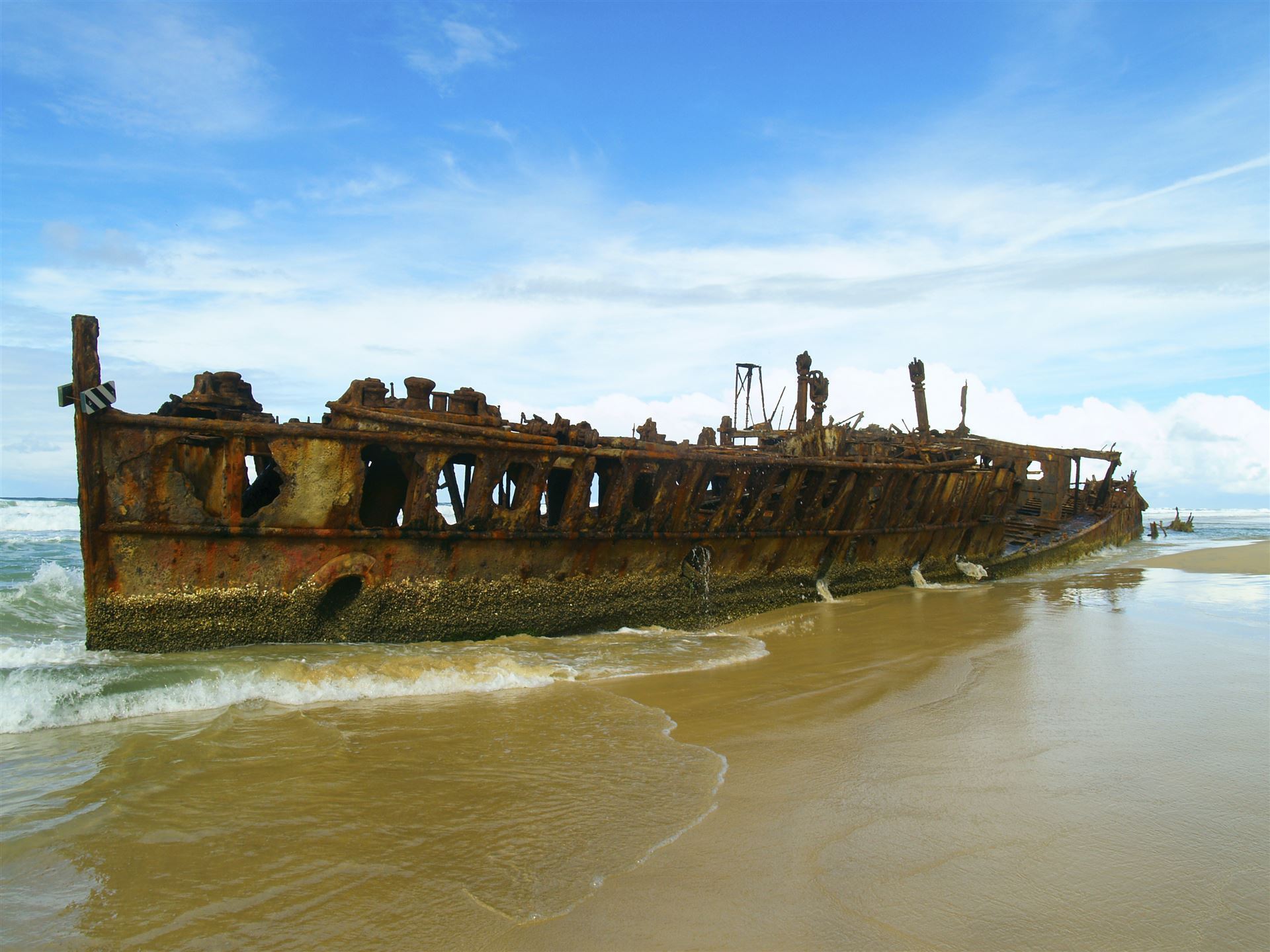 Maheno Fraser Island