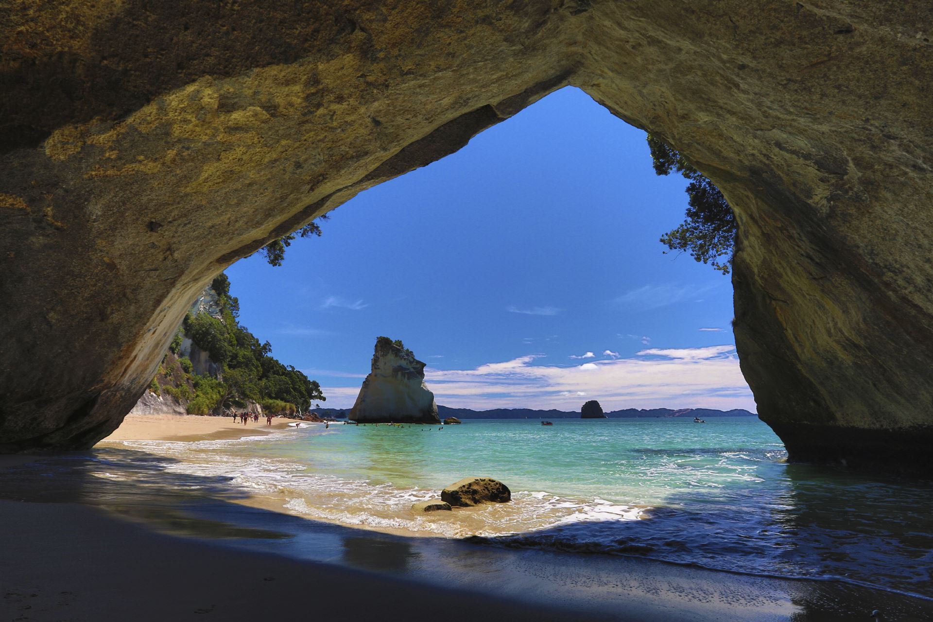 Cathedral Cove auf der Halbinsel