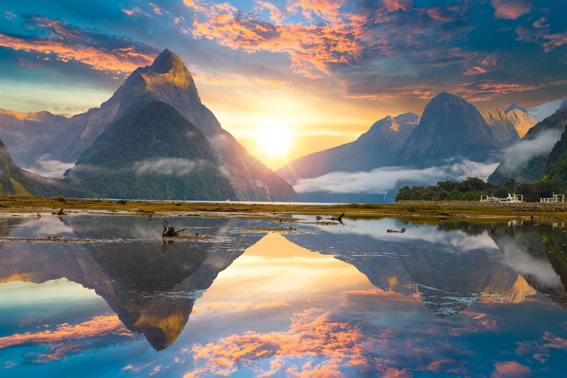 Sonnenuntergang im Milford Sound