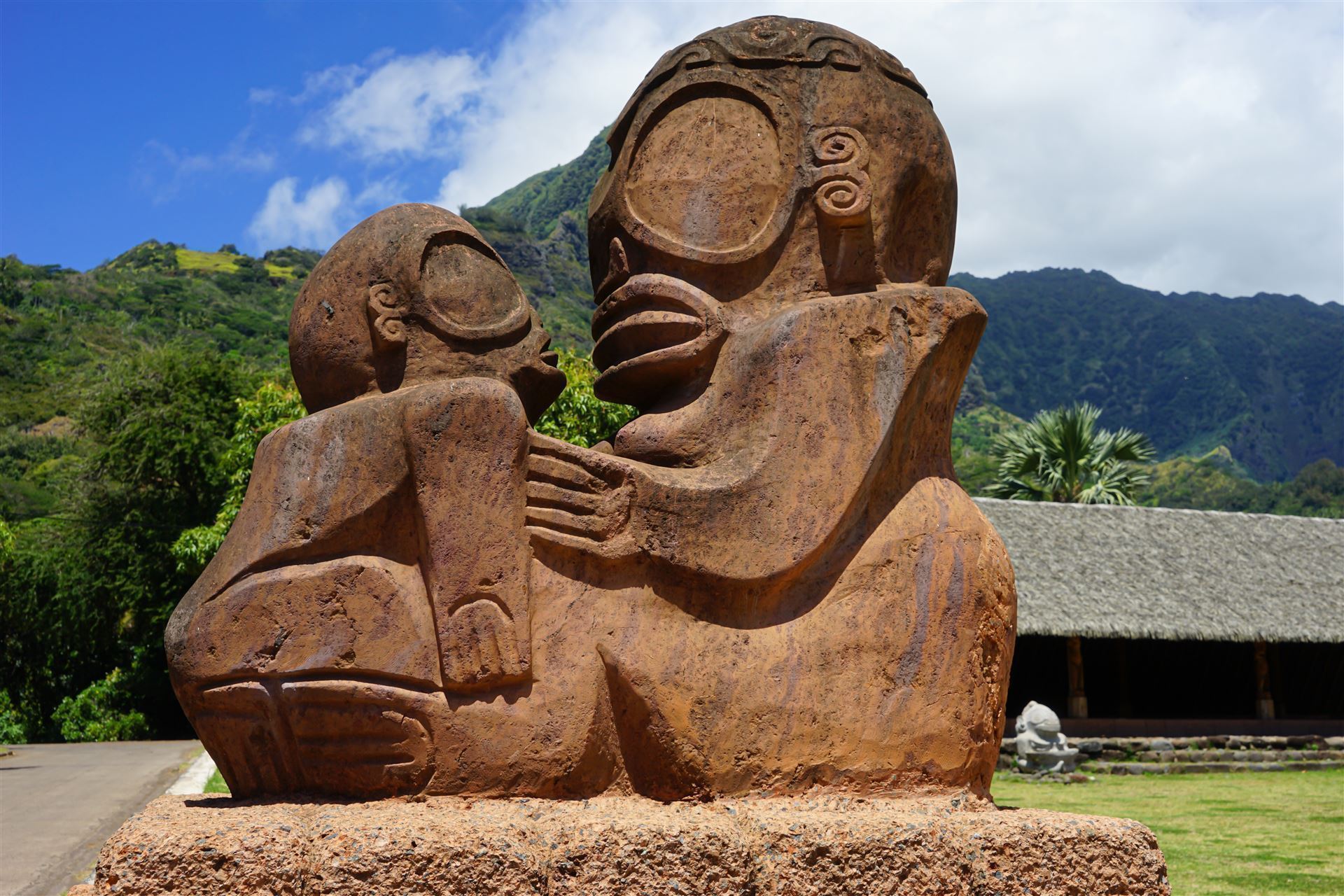Tiki Statue