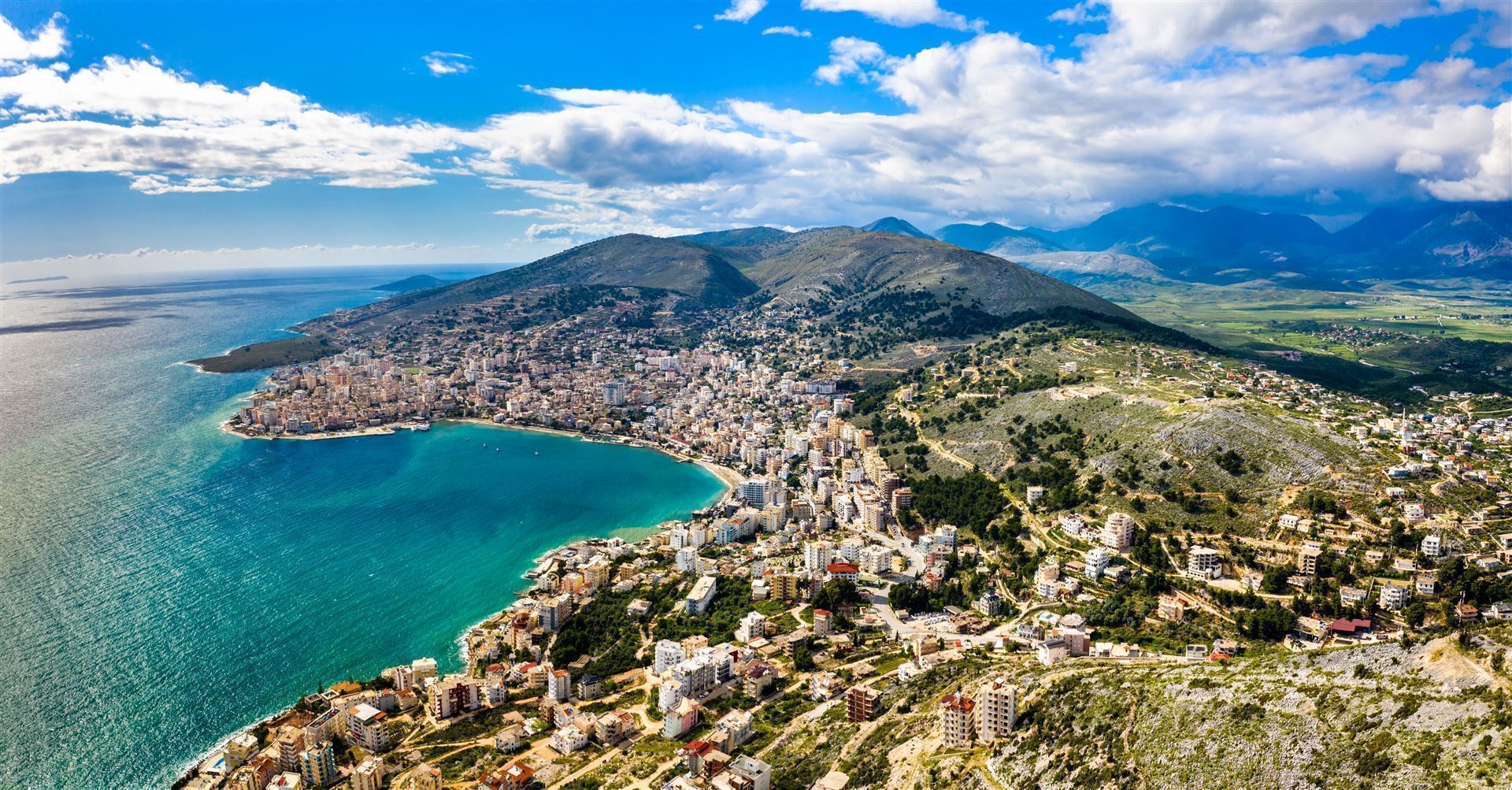 Saranda mit Lekuresi Burg