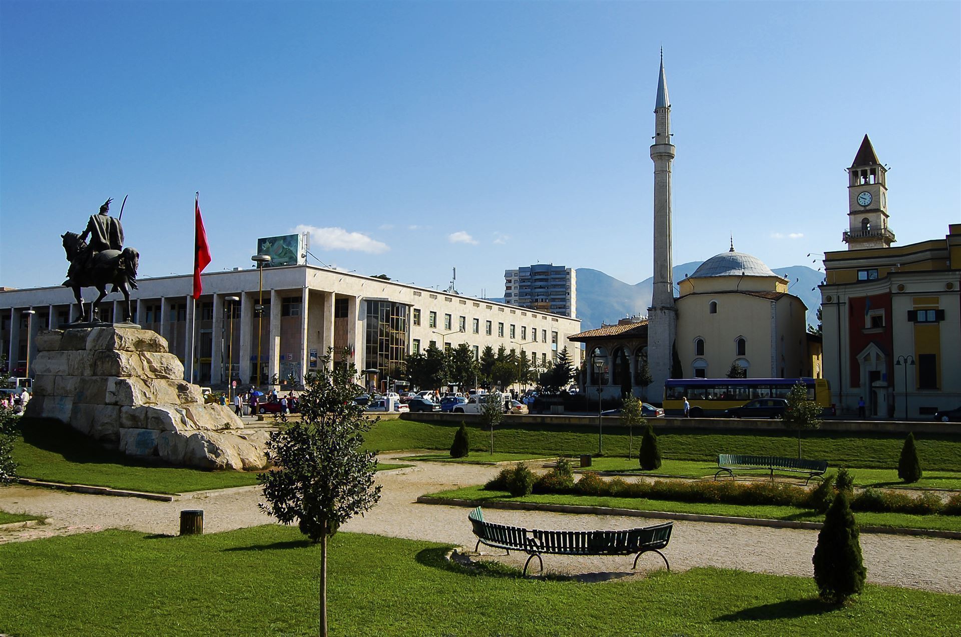 Skanderbeg Square