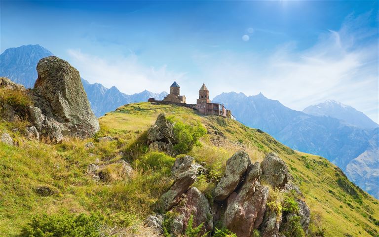 Armenien und Georgien zum Kennenlernen © IgorZh/adobestock