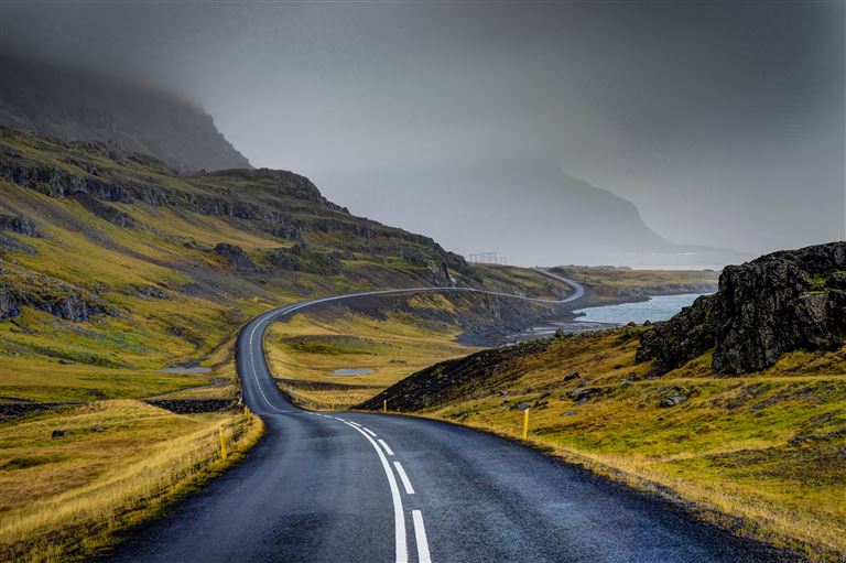 Island mit dem Elektroauto entdecken ©Mathias/adobestock