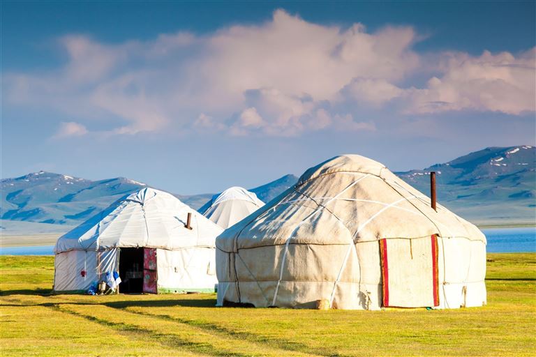 Zu Gast im Land der Reiternomaden © by DIAMIR Erlebnisreisen GmbH