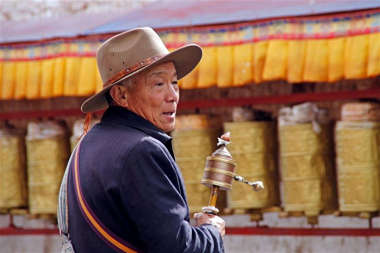 Von Shanghai über Lhasa nach Chengdu © by DIAMIR Erlebnisreisen GmbH