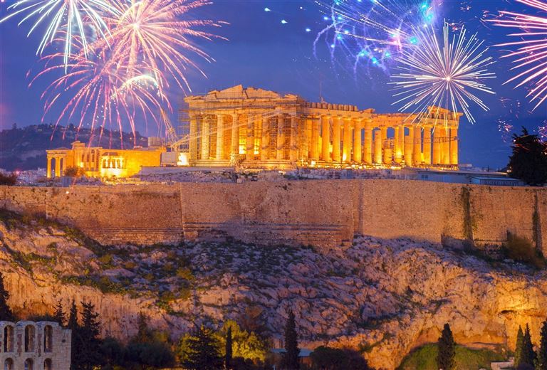 Silvester in Athen ©neirfy/istock