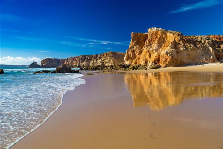 Portugal preisgünstig entdecken ©Serbek/istock