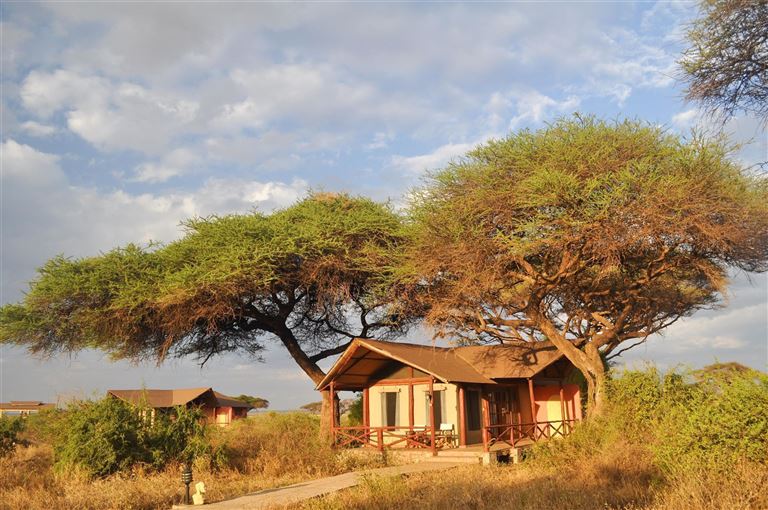 Glamping & Beach in Ostafrika © by Berge & Meer Touristik GmbH
