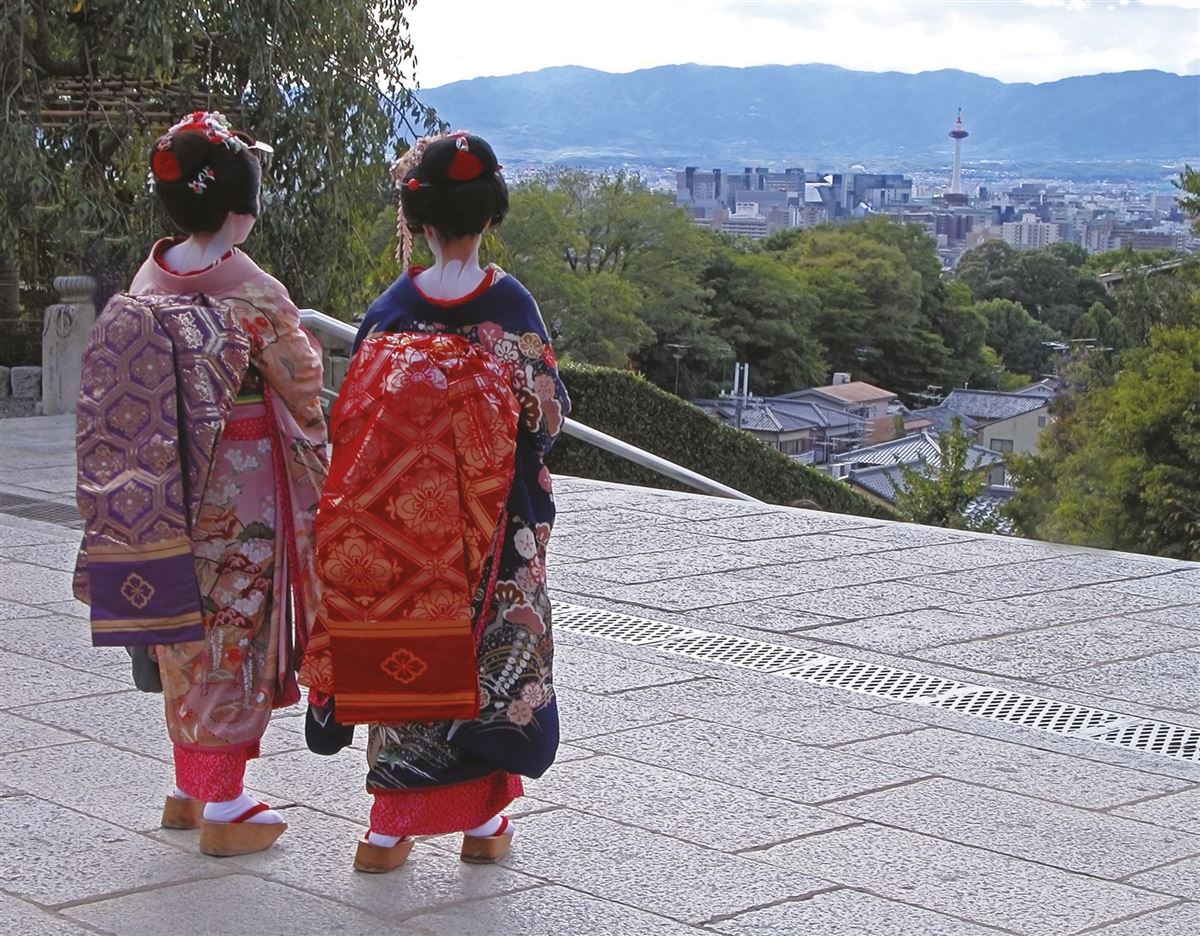Geishas in Kyoto