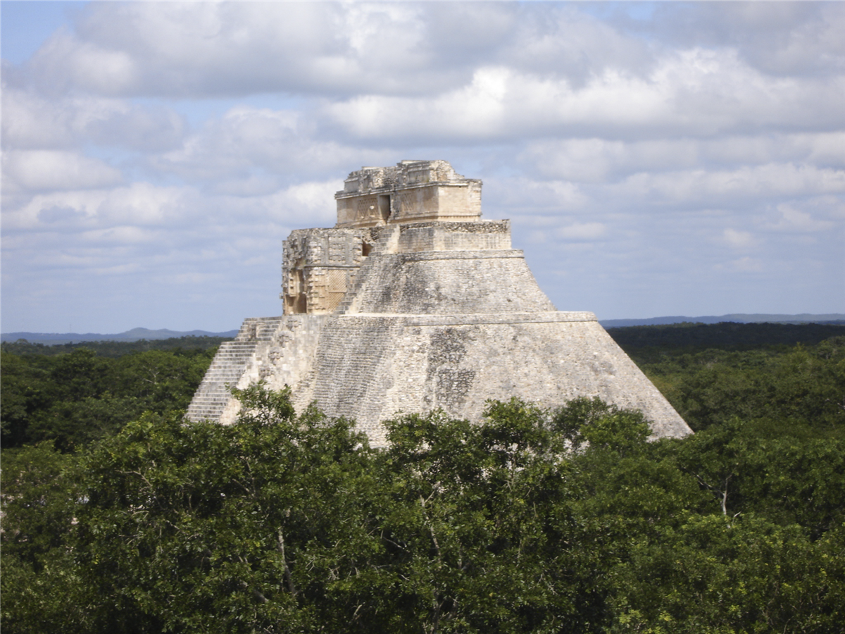 Uxmal: Pyramide des Zauberers