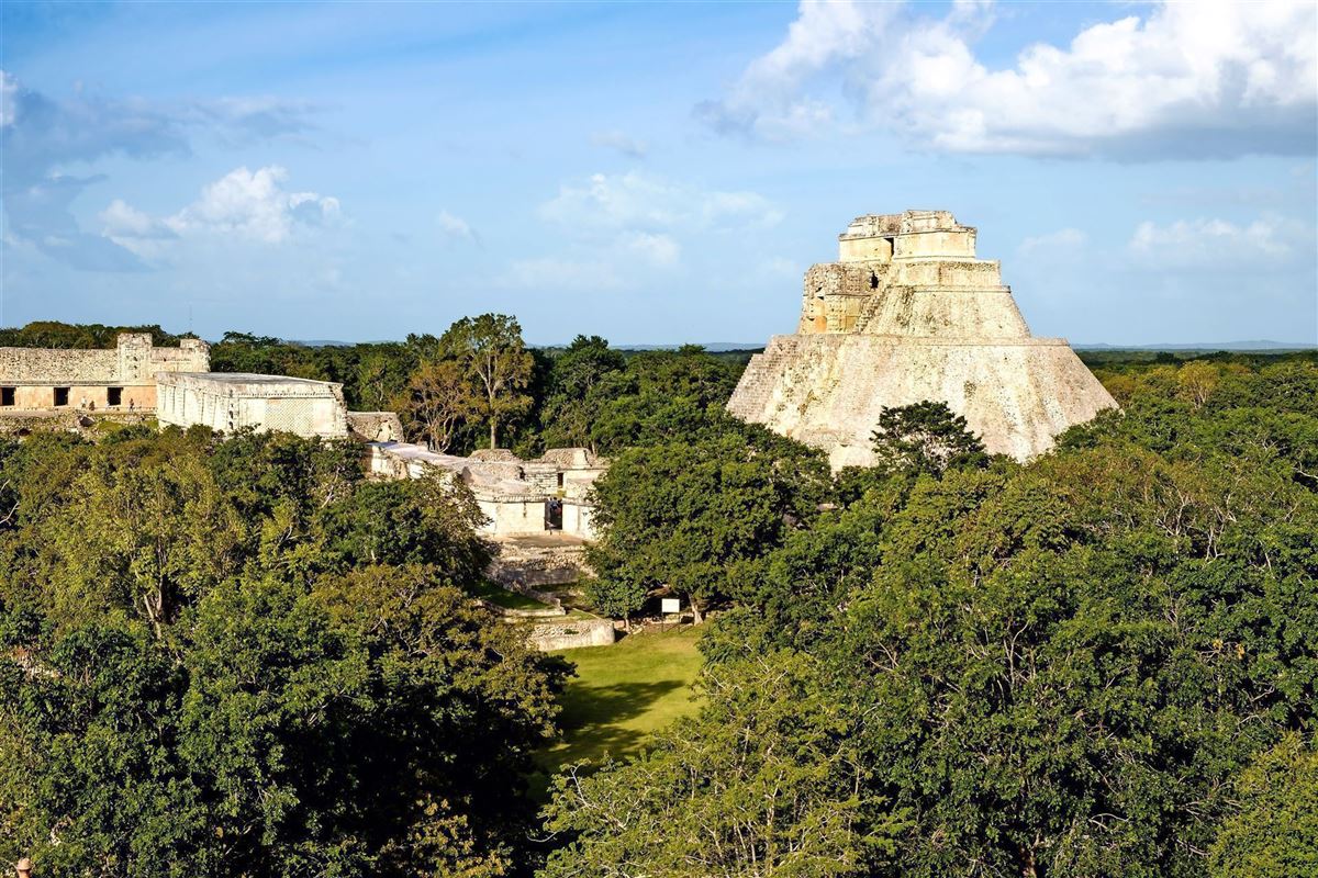 Ausgrabungsstätte Uxmal mit Pyramiden