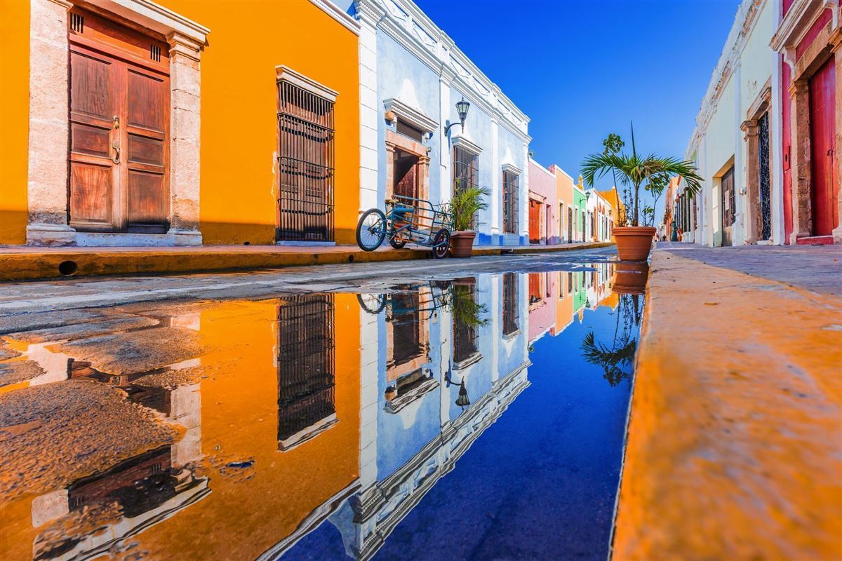 Malerische Straße in der Altstadt von Campeche