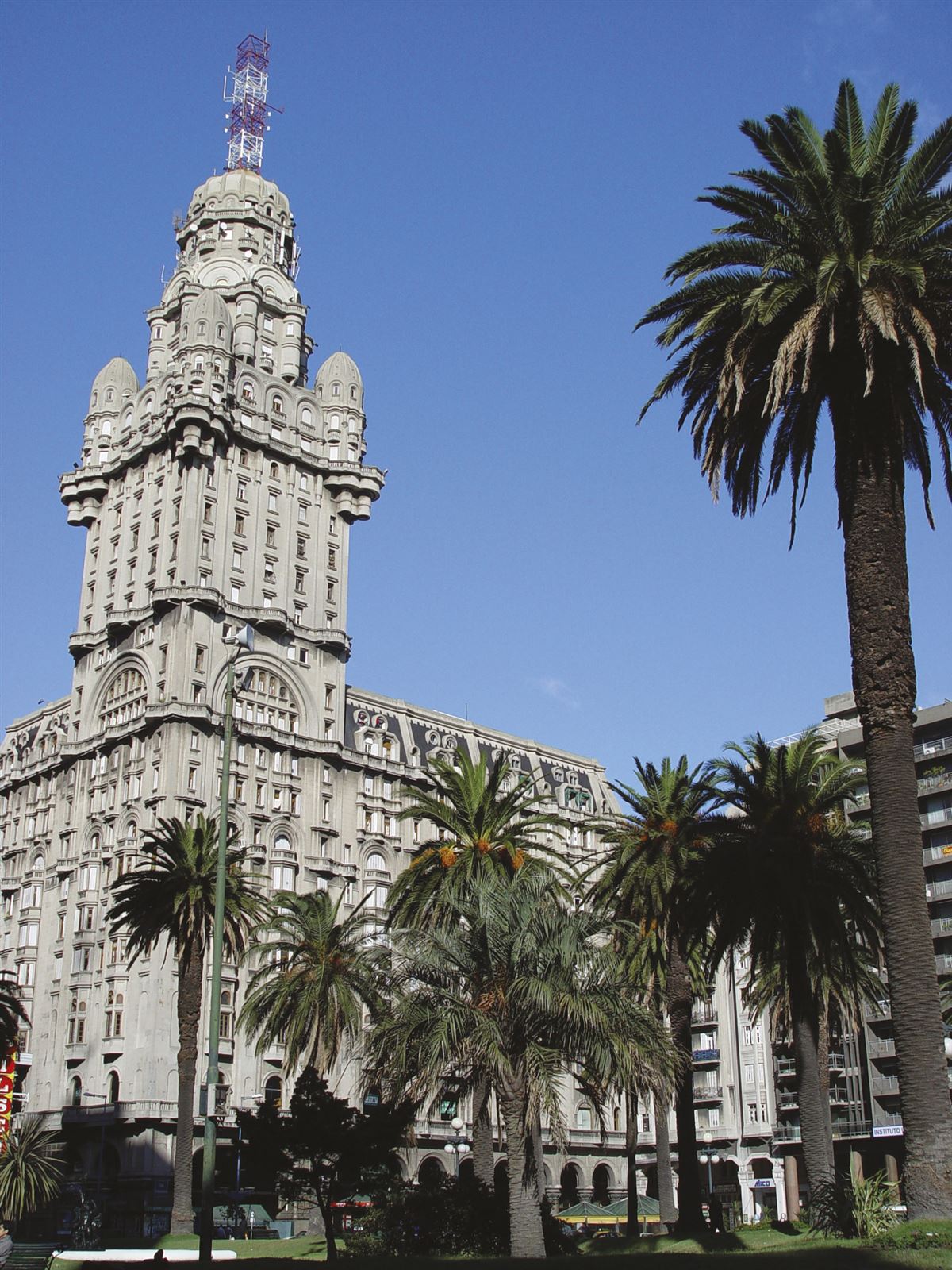 Palacio Salvo in Montevideo