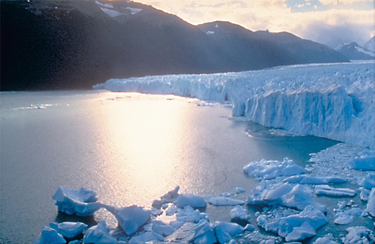 Der Perito-Moreno-Gletscher im Nationalpark Los Glaciares, Patagonien