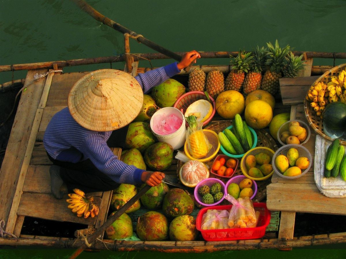 Schwimmender Markt im Mekong Delta