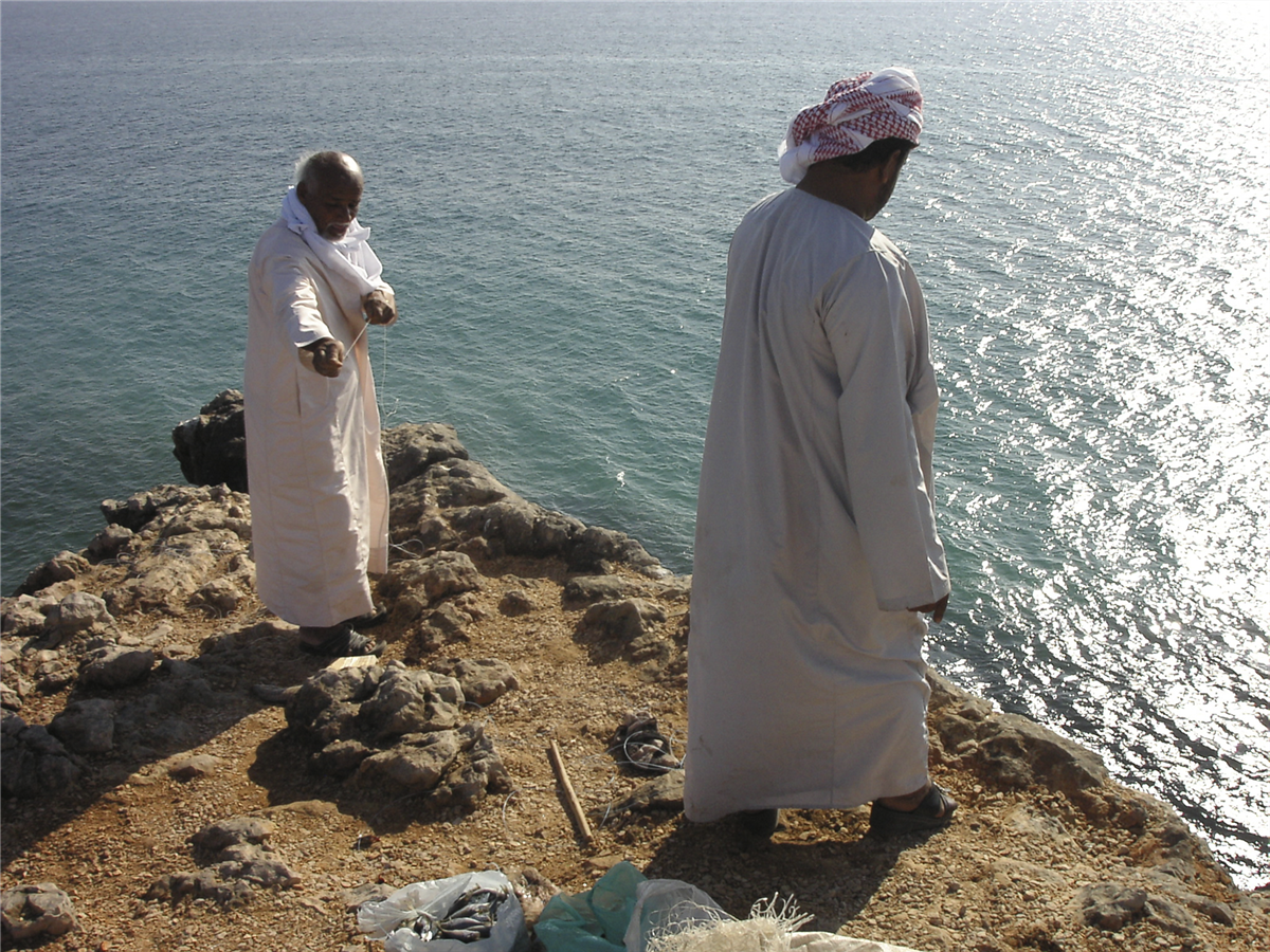 Omanis beim Fischen