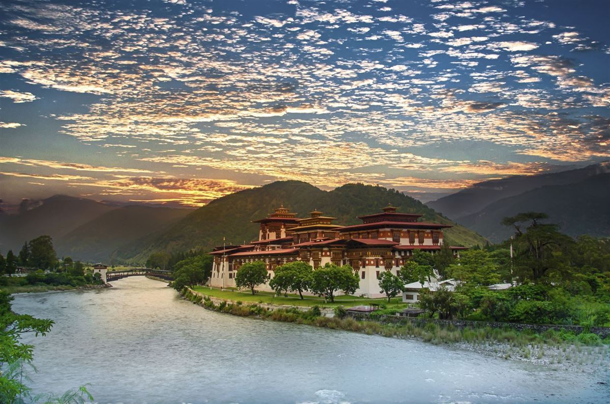 Ein herrlicher Abend in Punakha, Bhutan