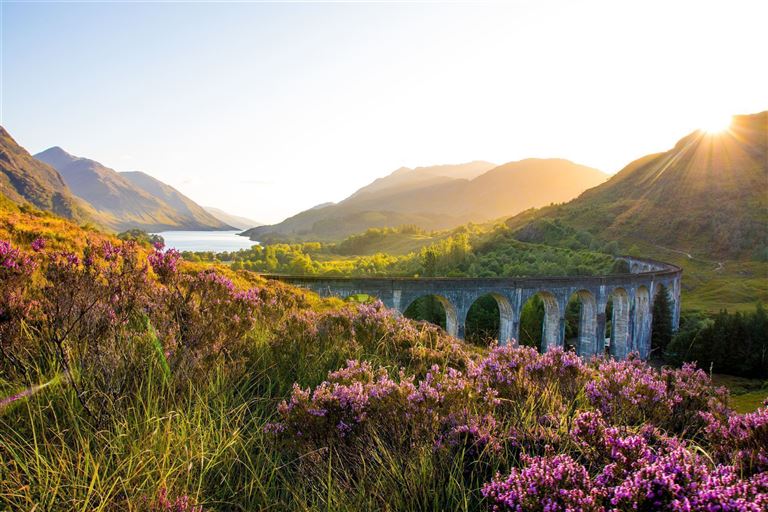 Auf Ritterpfaden durch die Highlands – Rundreise