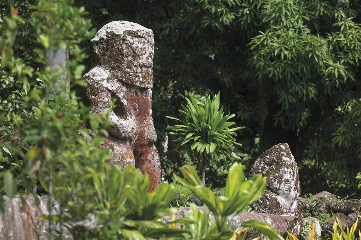Größter Tiki im Mea`e Iipona, Hiva Oa