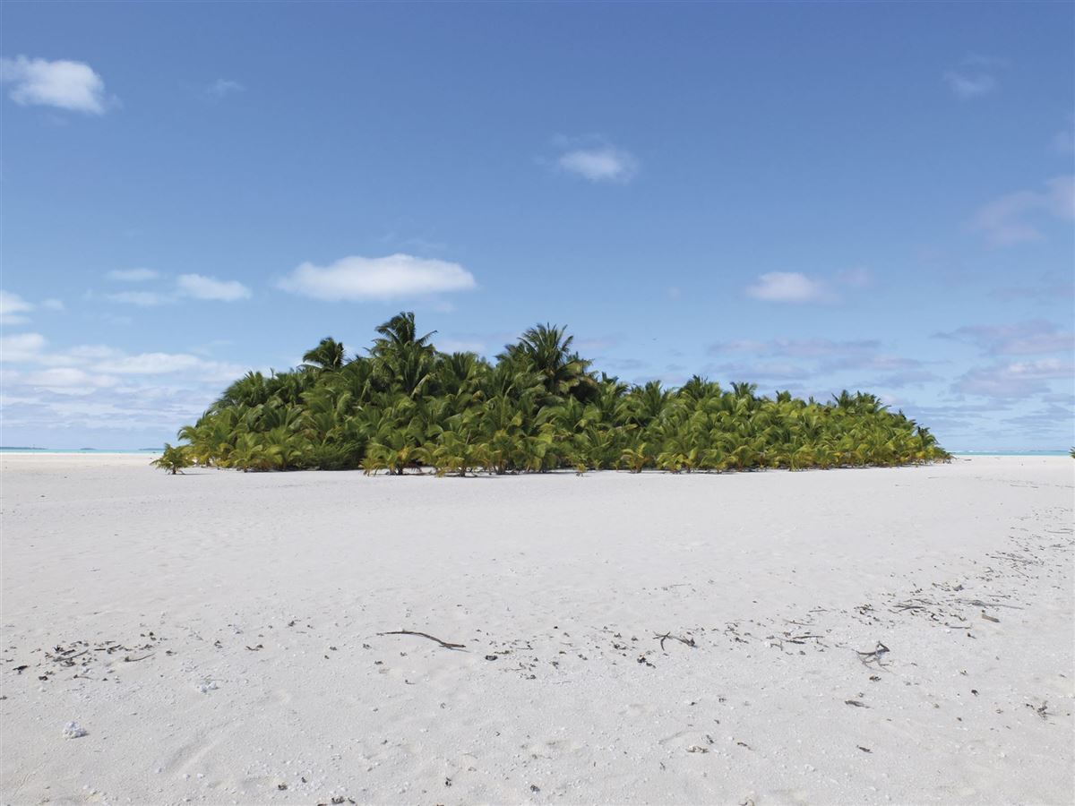 Impression bei der Fahrt durch das Atoll Aitutaki