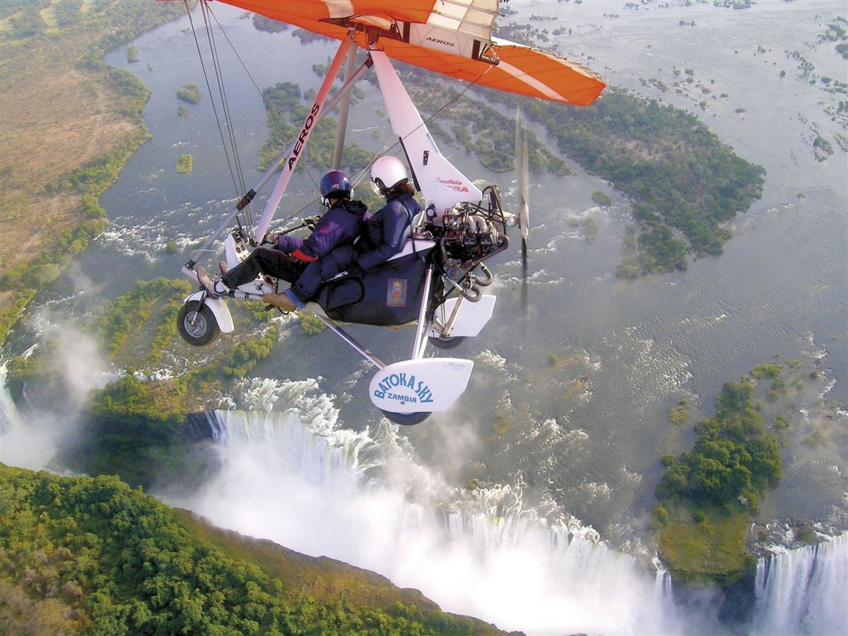 Optional, ein aufregender Flug über die Wasserfälle