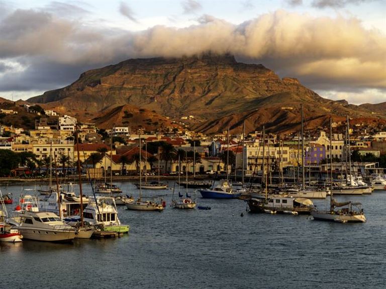 Vulkaninseln im Atlantik © by Studiosus Reisen