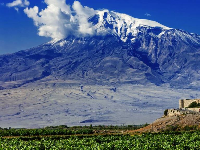 Zwischen Ararat und Kaukasus © by Studiosus Reisen