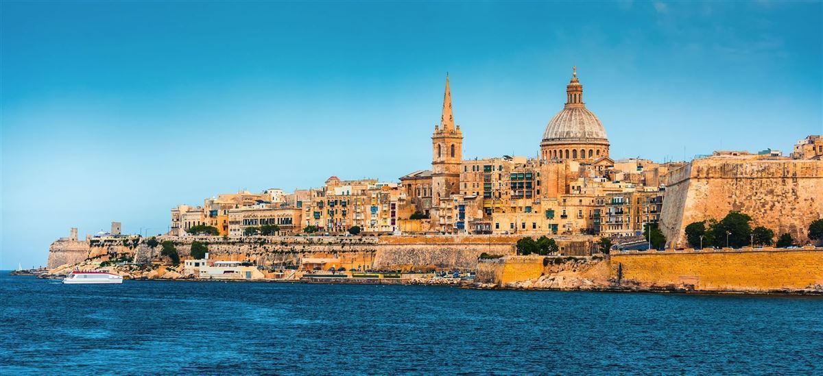 Blick auf den Hafen von Marsamxett und Valletta, Malta