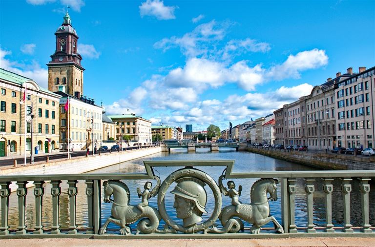 Naturparadies & Kulturschätze ©anderm /adobestock