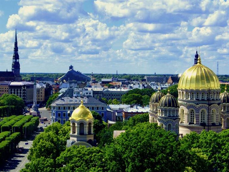 Baltikum - im Komfortbus nach Helsinki © by Studiosus Reisen