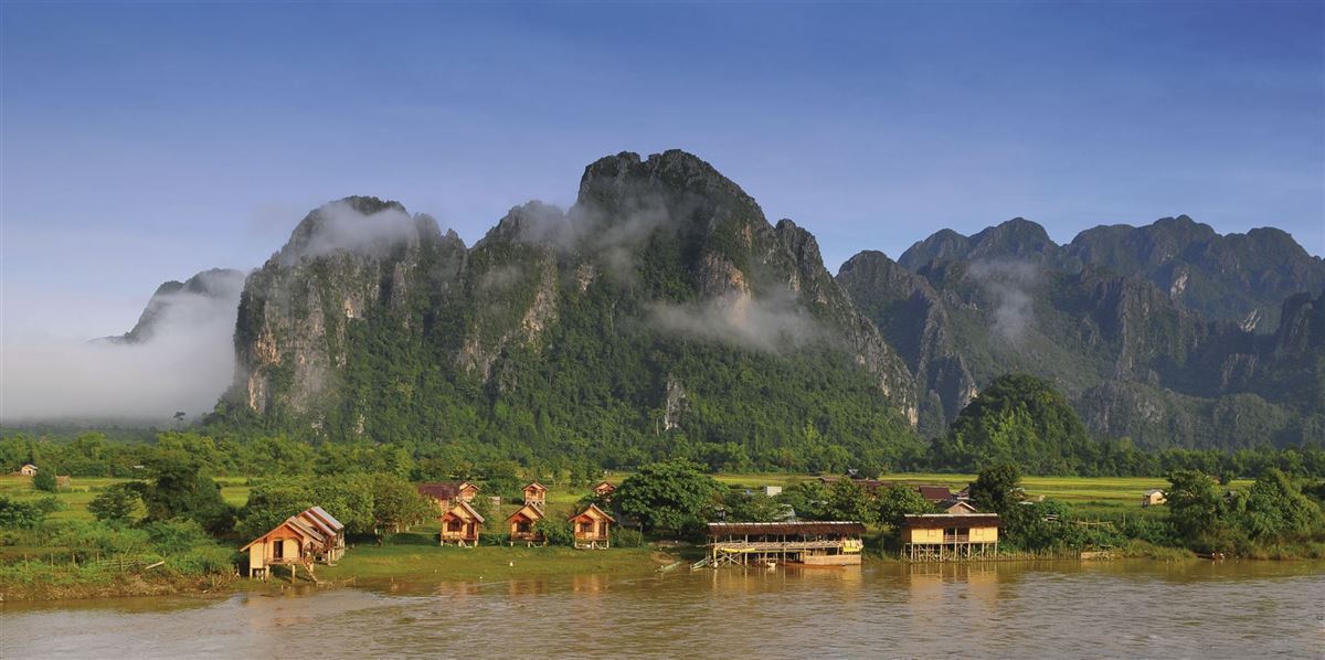 Die Karstlandschaft bei Vang Vieng