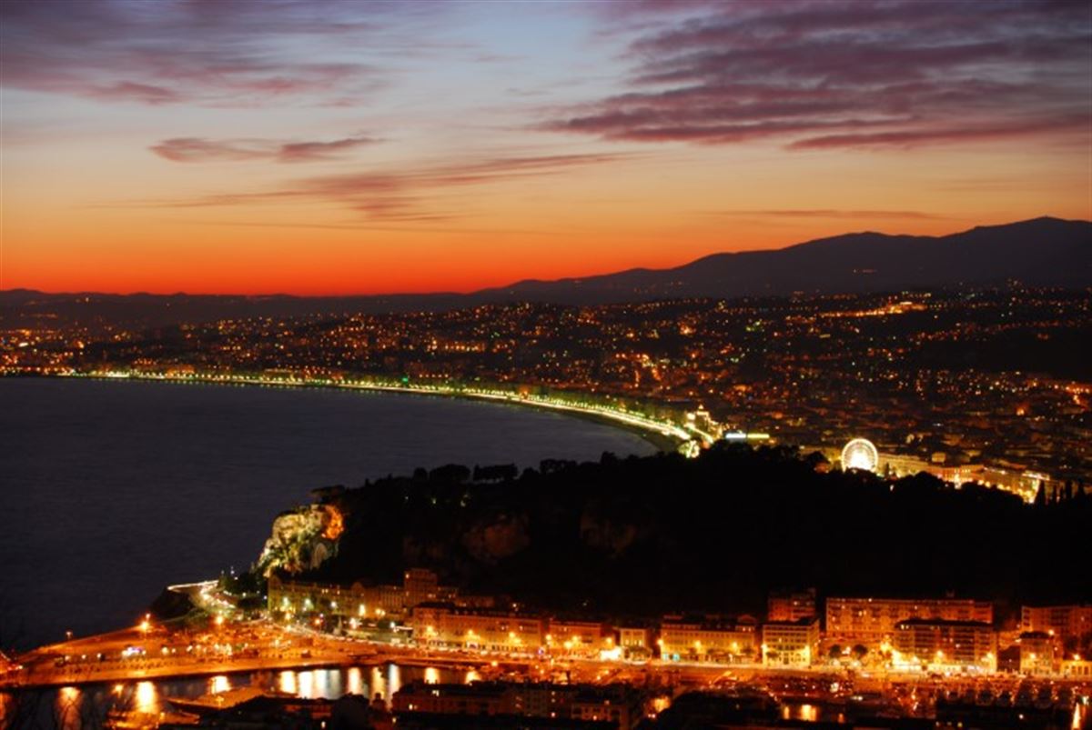Nizza by Night