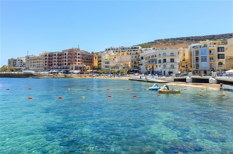 Zwischen Tempelsteinen, Klippen und Inselstille © by Berge & Meer Touristik GmbH
