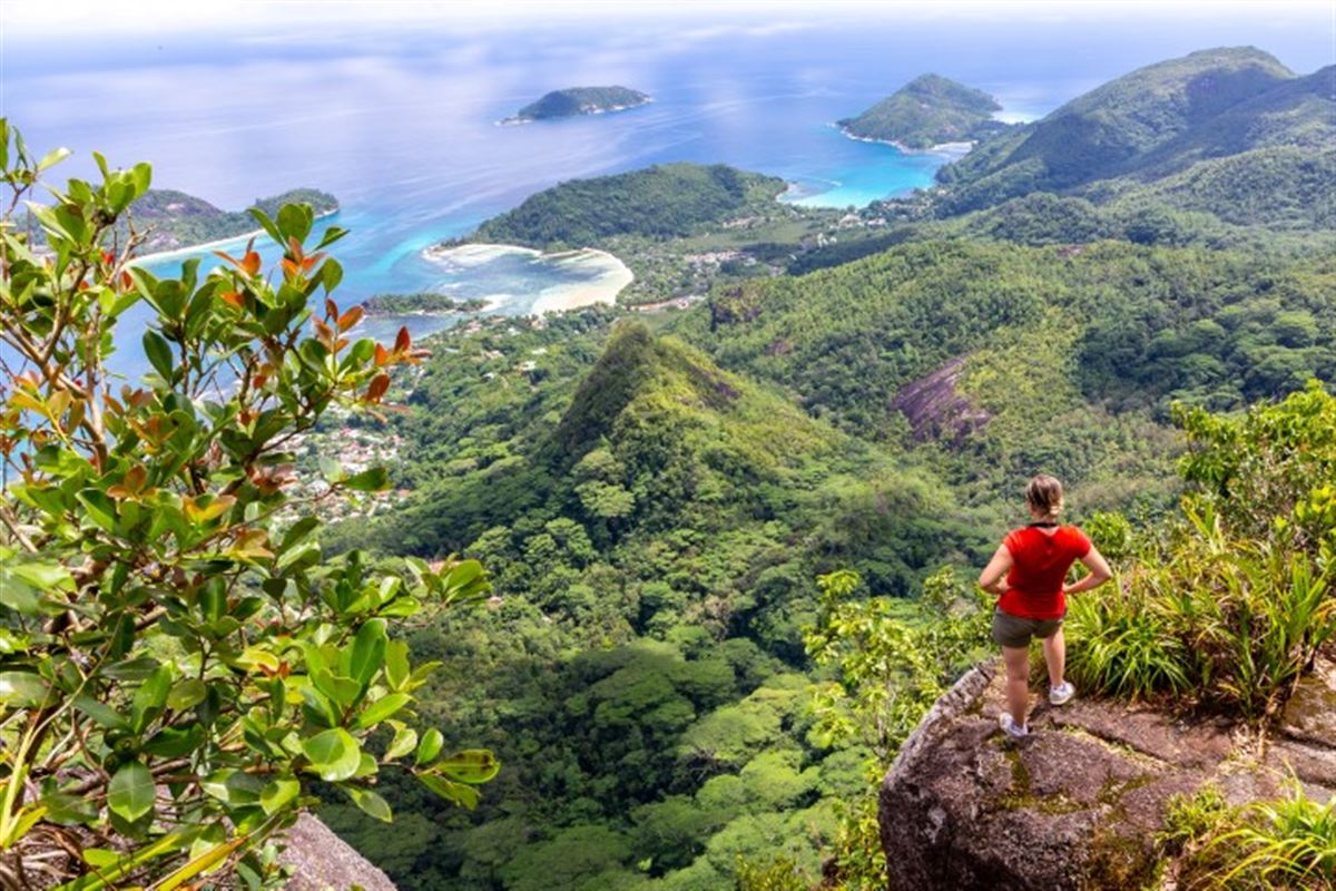 Seychellen Mahe Wanderin