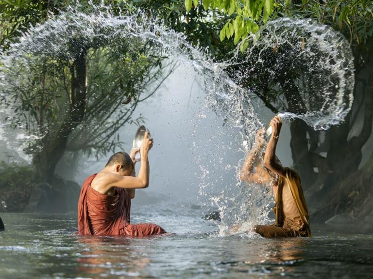 Tropengrün, Strand und Tempel © by Studiosus Reisen