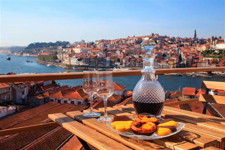 Kulturhöhepunkte Spaniens & Portugals neu erleben © by Berge & Meer Touristik GmbH