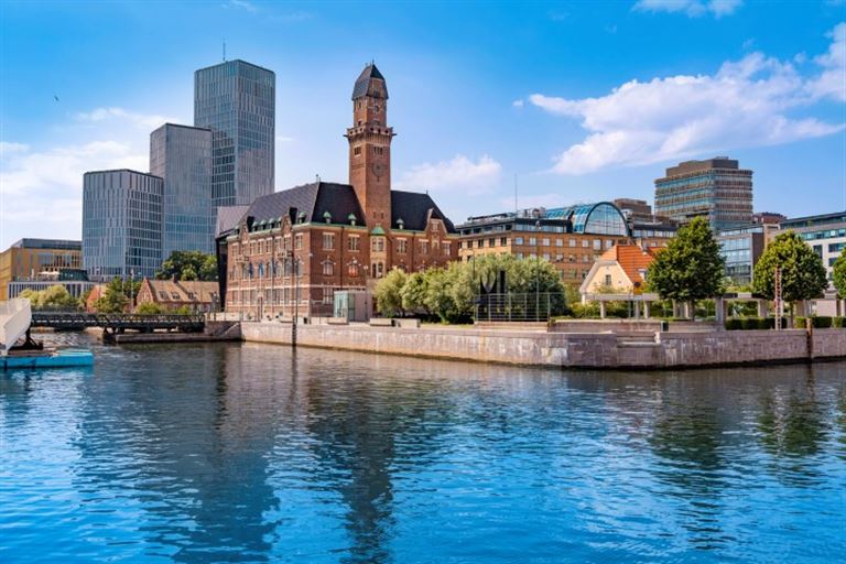 Stockholm, Göteborg, Malmö & Kopenhagen @MEDITERRANEAN/istock