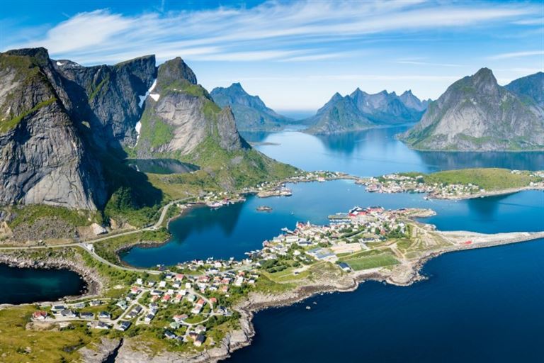 Nordlicht & Sterne mit Hurtigruten – Rundreise