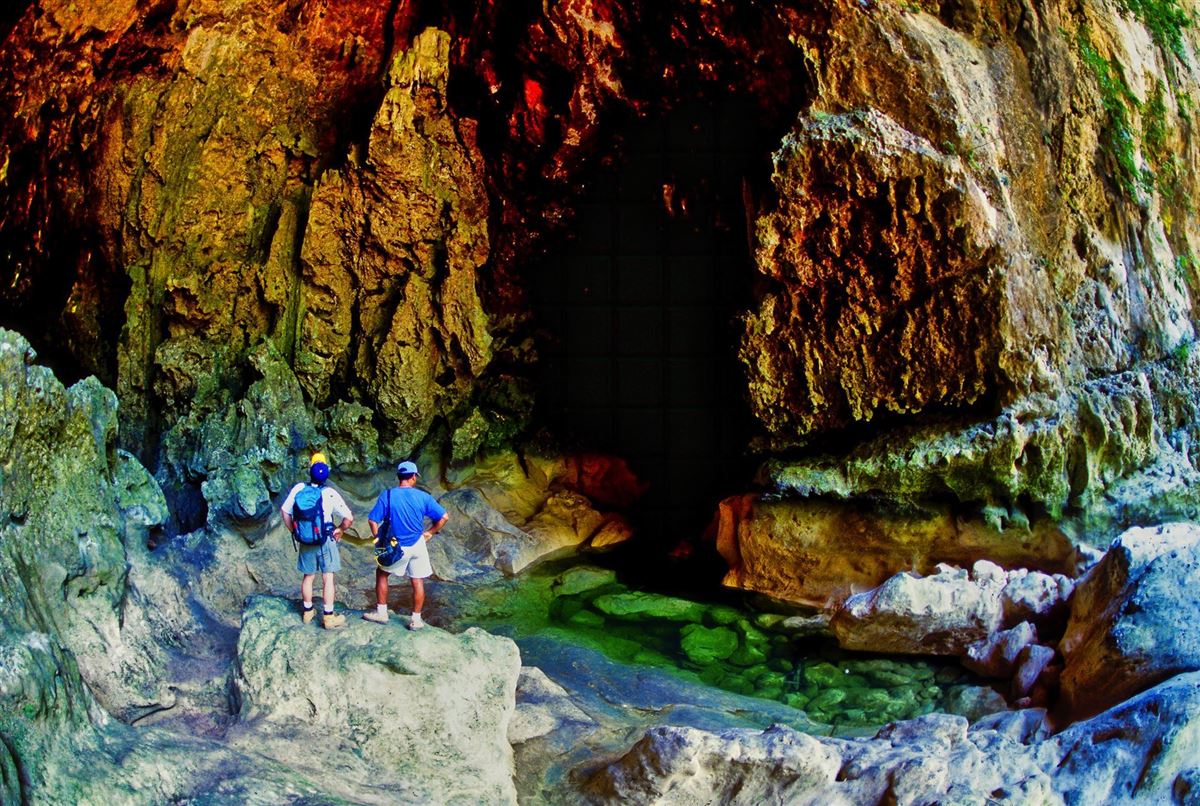 Hokeb-Ha-Höhle in Belize
