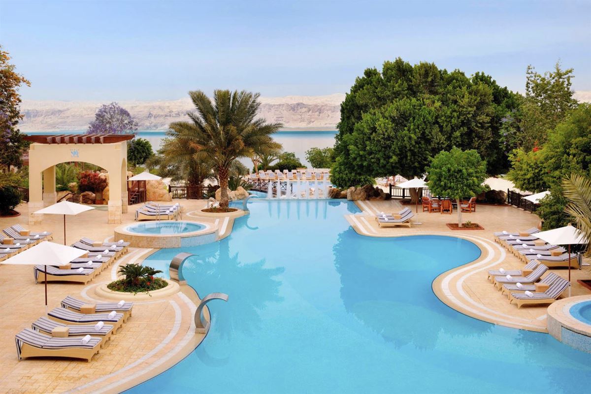 Am Pool des Marriott Dead Sea, Jordanien