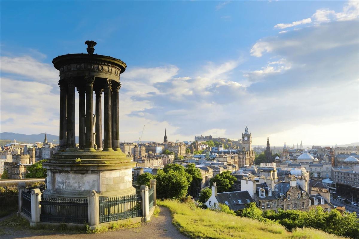 iStock_000006811111XLarge