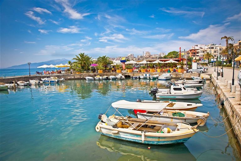 Albanien - Auf alten Wegen zu stillen Buchten © by Berge & Meer Touristik GmbH