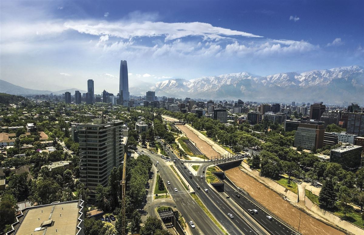 "Skyline" Santiagos mit Andenblick