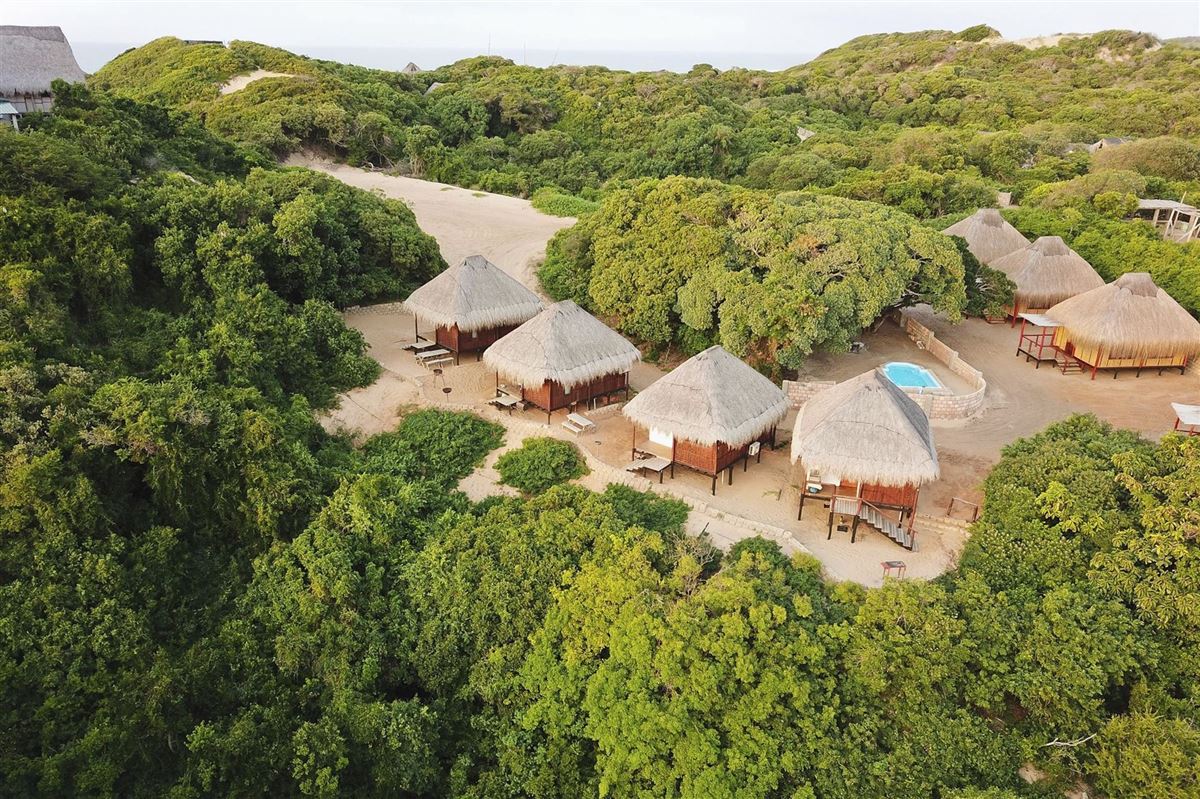 Chizavane, Casitas am Strand