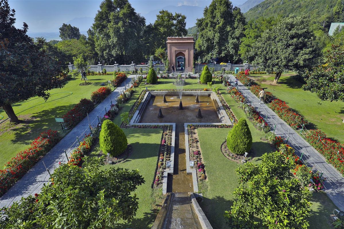 Chashme Shahi, Srinagar