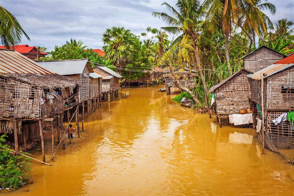 Typische Häuser auf dem Tonle Sap See