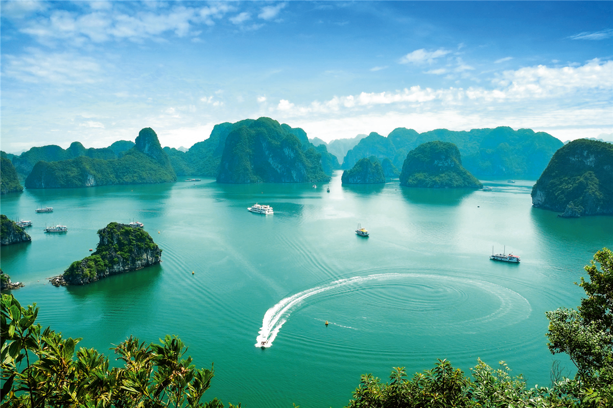 Die Halong-Bucht in Vietnam, ein UNESCO-Weltkulturerbe